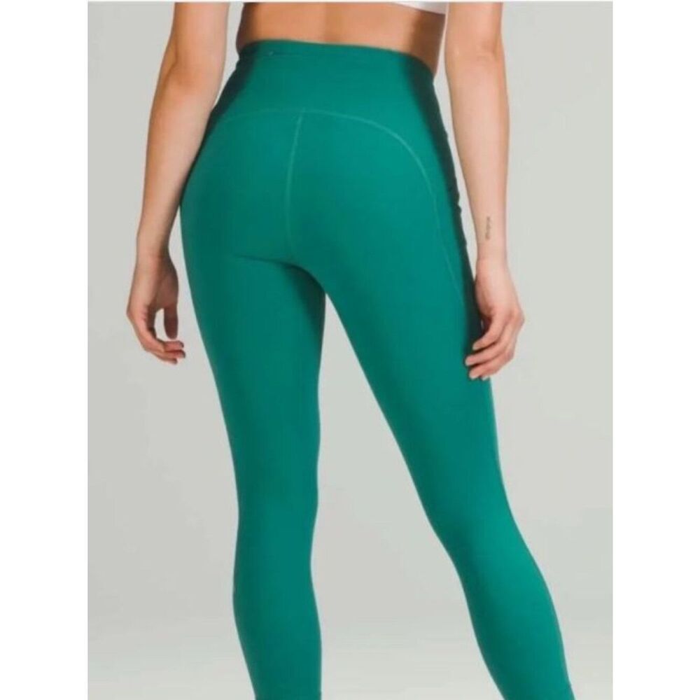 NWT lululemon Swift Speed HR Crop 21" ** POCKETS**  Kelly Green